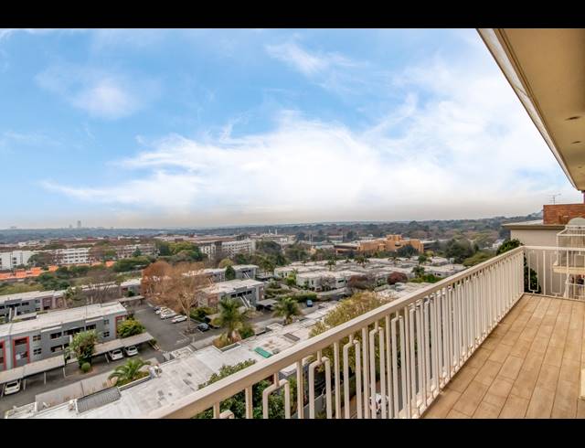 2 BEDROOM SECTIONAL TITLE FOR SALE IN KILLARNEY